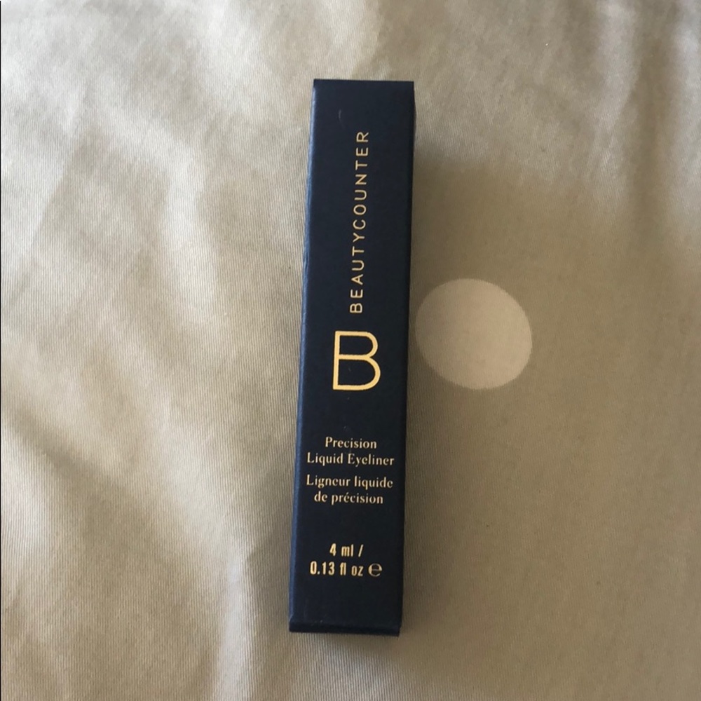 Beautycounter liquid eyeliner